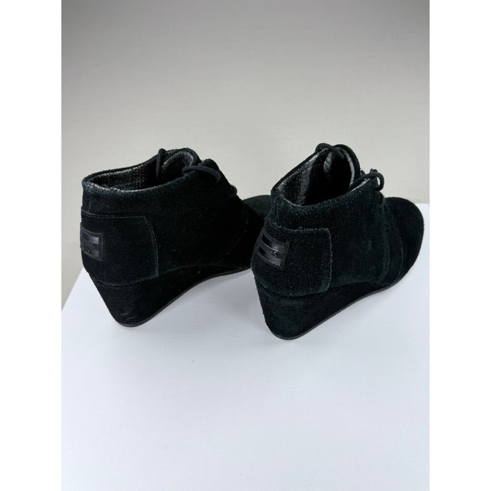 TOMS Black Suede Desert Wedge Booties Lace Up Ankle Boots 8 - Picture 6 of 8